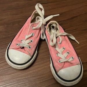 Pink toddler converse